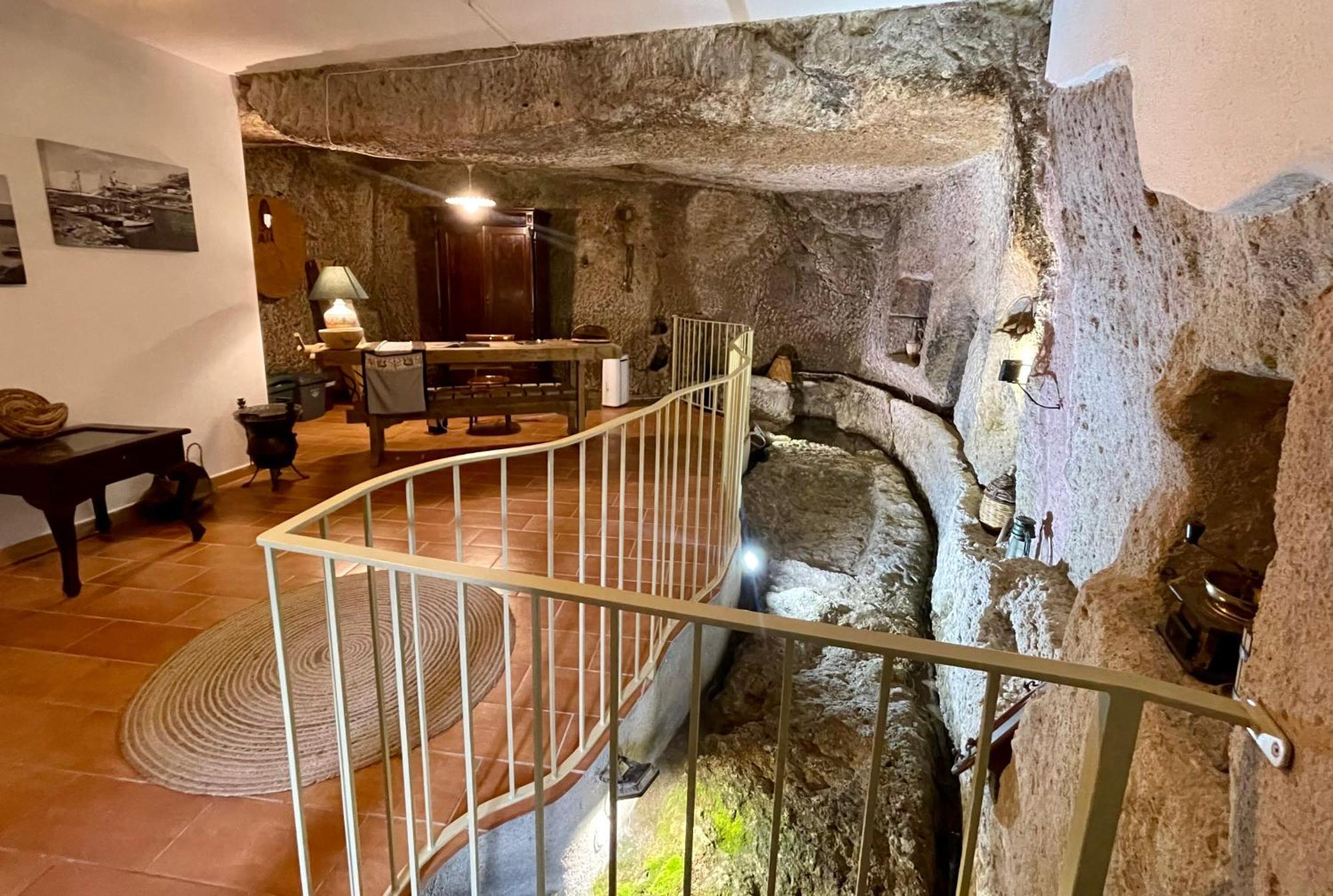Sardinian Gallery Fonte Bosa Eksteriør billede